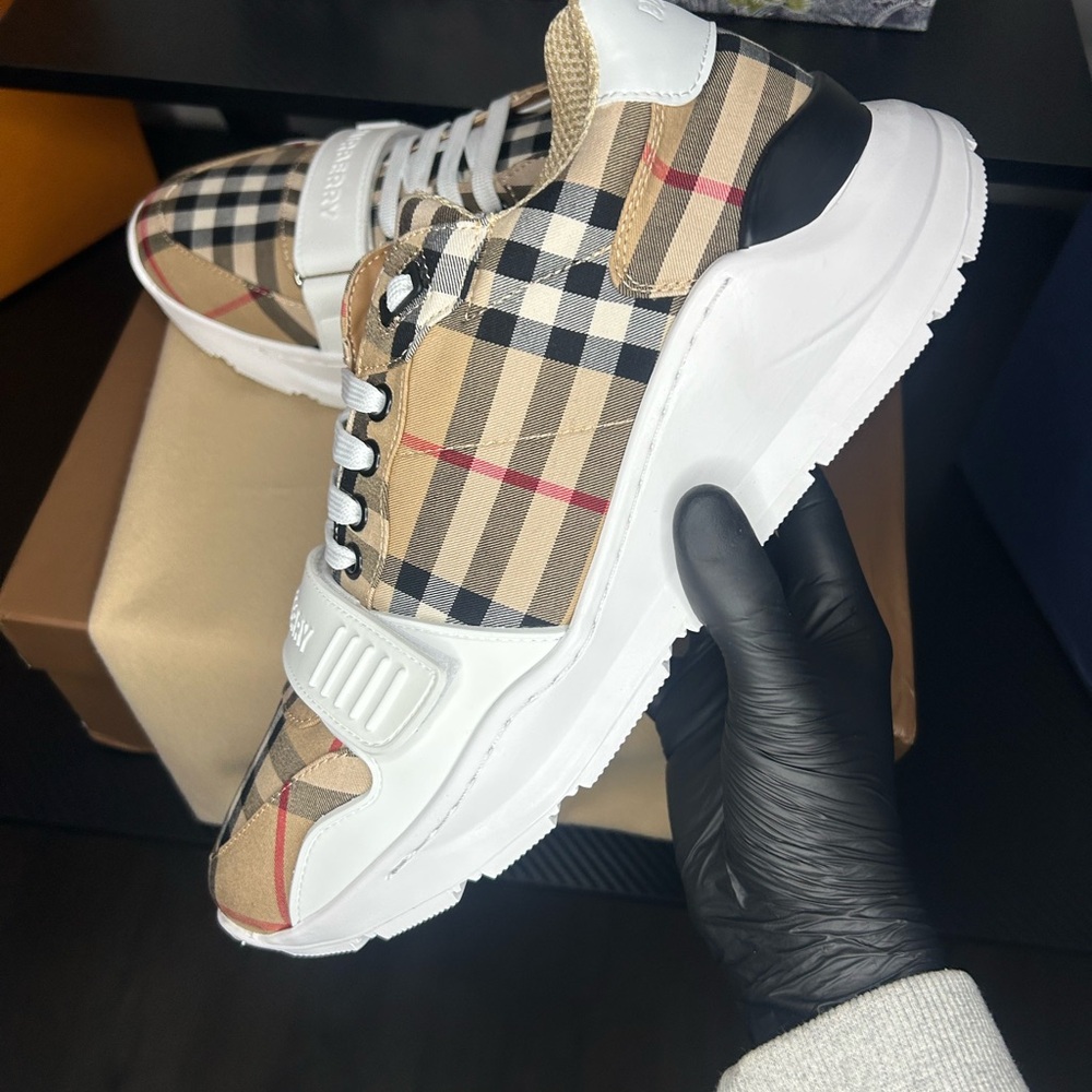 Burberry Checkered Sneakers - White and Tan - Picture 2 of 8